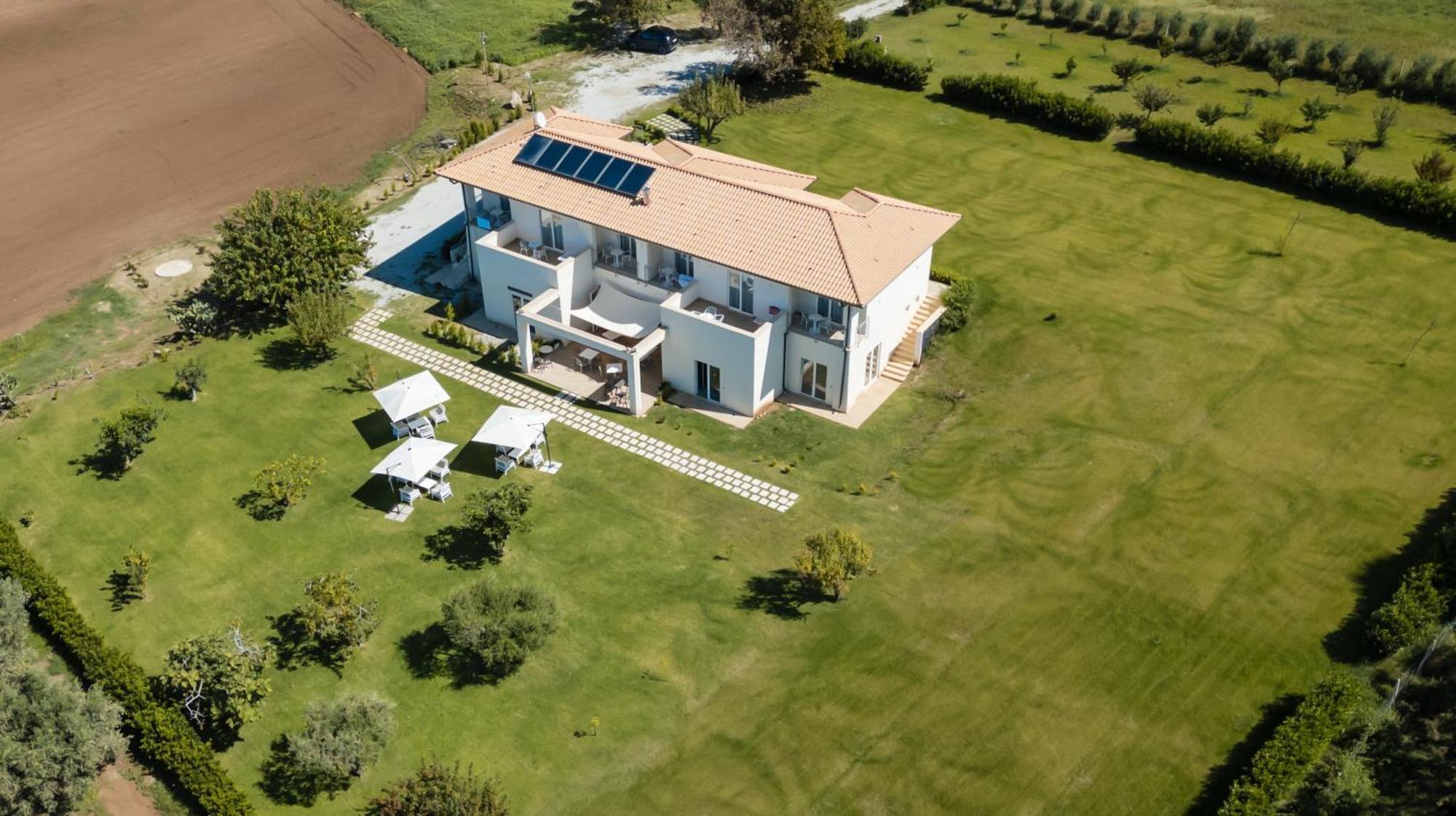 Villa Eirene 里卡迪 外观 照片